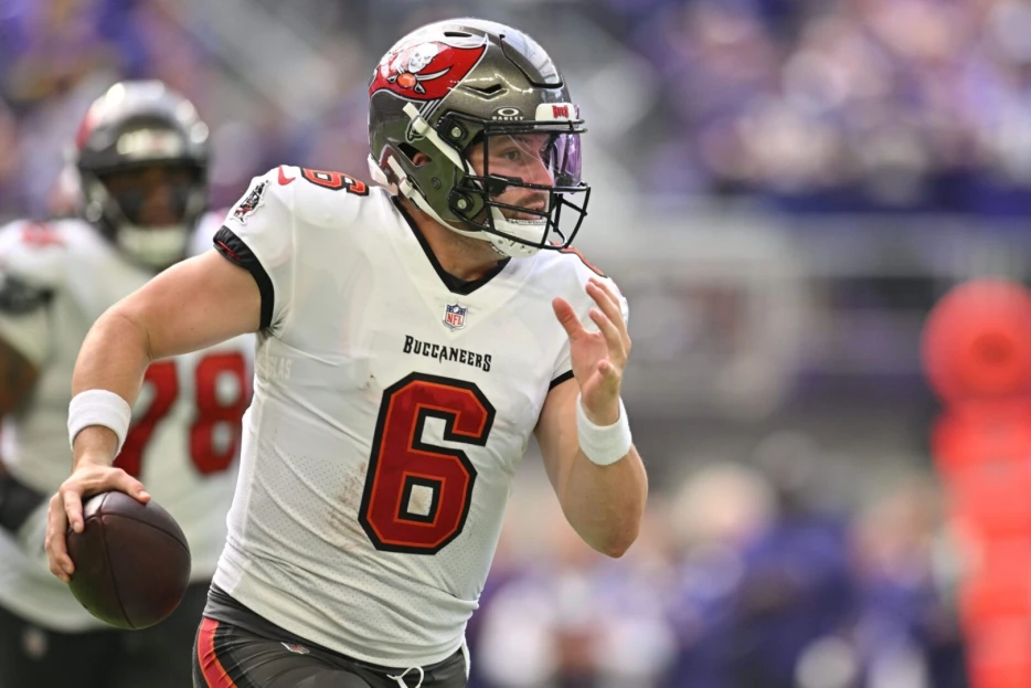 Buccaneers Believe Baker Mayfield Suffered Sprained AC Joint In Left Shoulder