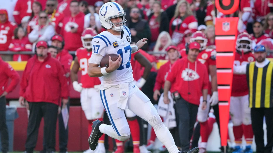 Colts most to blame for late collapse in loss to Chiefs
