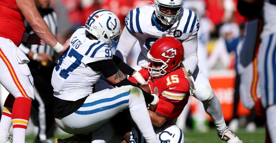 Colts squander late lead in OT loss to Chiefs