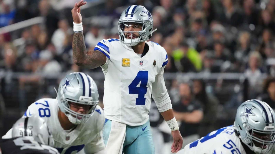 Cowboys' Dak Prescott scrambles for 8-yard TD to tie game vs. Eagles | NFL Highlights