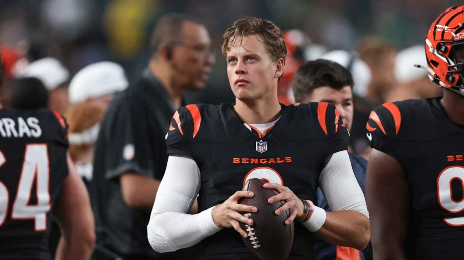 Did Bengals uniform reveal tease Joe Burrow return on Thanksgiving?