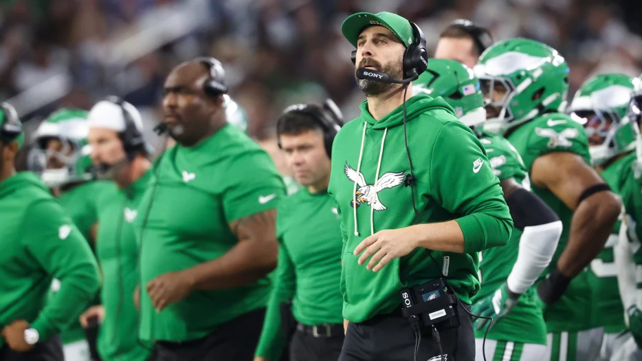 Eagles fans want Nick Sirianni, Kevin Patullo fired after Cowboys loss
