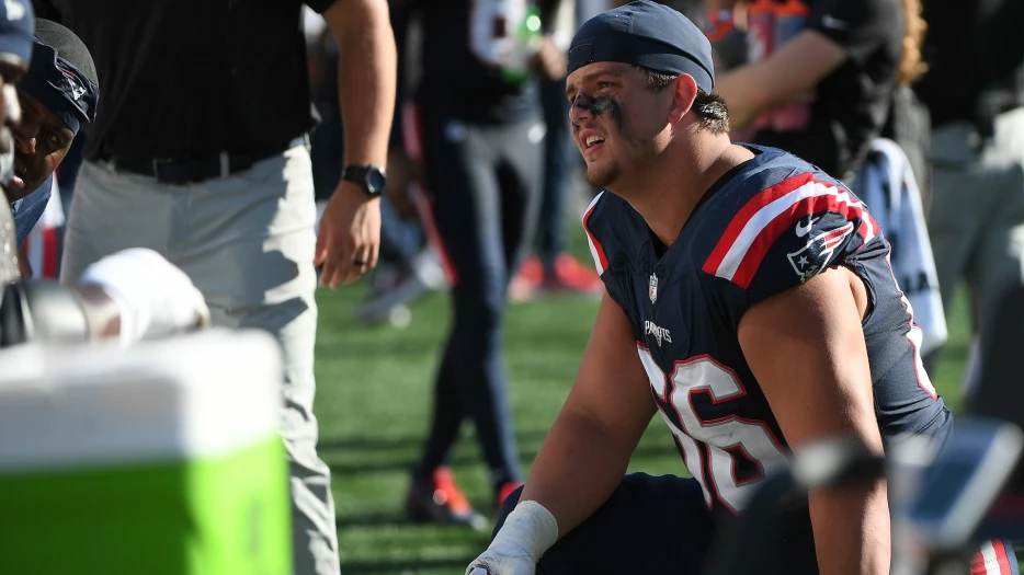 Here’s Patriots’ Offensive Line Outlook After Injuries To Will Campbell, Jared Wilson