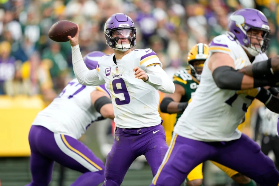 J.J. McCarthy May Not Start for Minnesota Vikings on Sunday