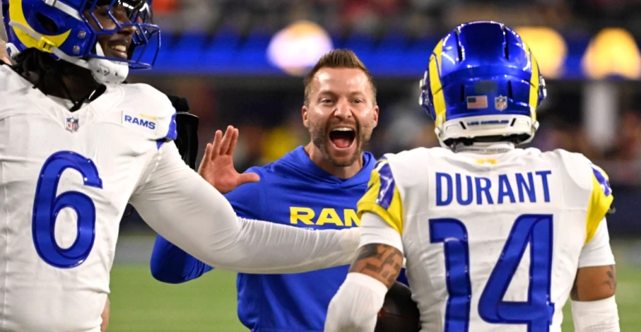 PFF grades: Emmanuel Forbes &amp; Cobie Durant steal primetime show