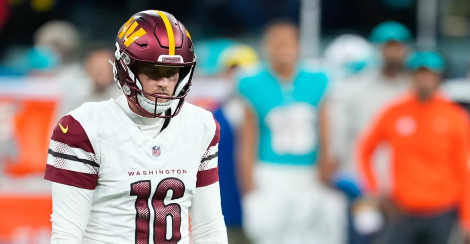 49ers officially activate Eddy Pineiro’s replacement from the practice squad