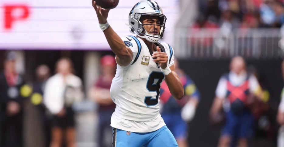 Carolina Panthers vs Los Angeles Rams opening odds