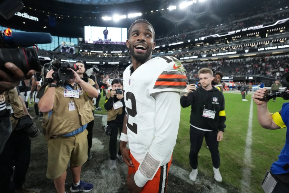 Is Shedeur Sanders the next Tim Tebow or Johnny Manziel