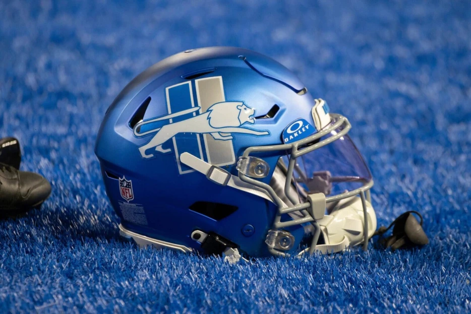 Lions Cut Three Players Tuesday