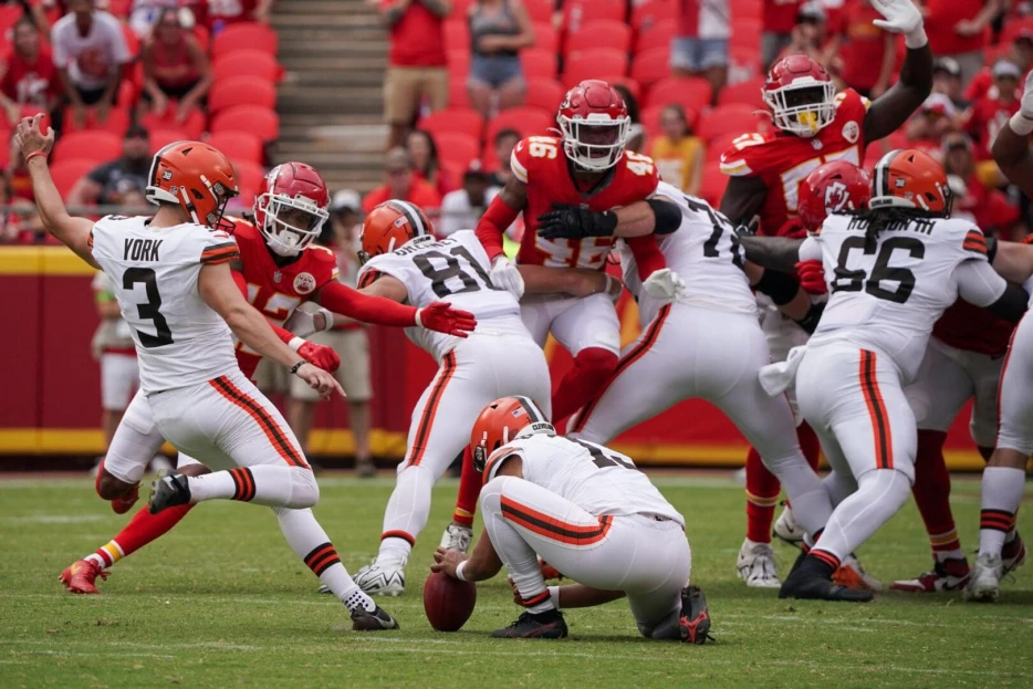 Saints Also Signing K Cade York To PS