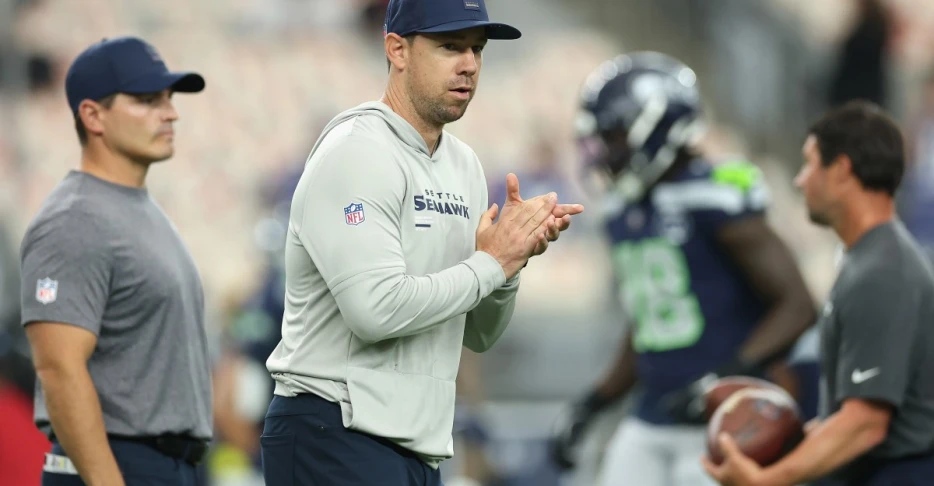 Titans head coaching search profile: Klint Kubiak, OC, Seahawks