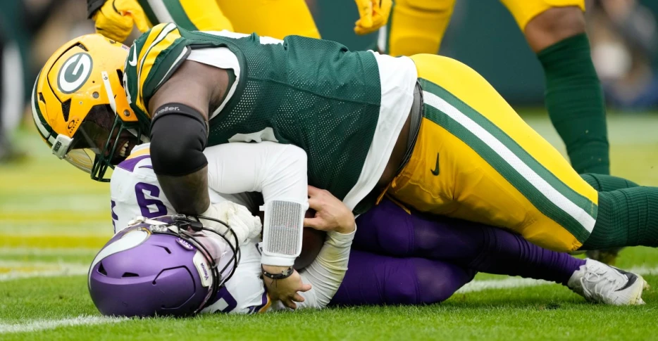Vikings Rock Bottom: McCarthy Concussed, Brosmer Time