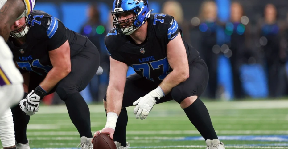 All-Pro center Frank Ragnow comes out of retirement for Detroit Lions