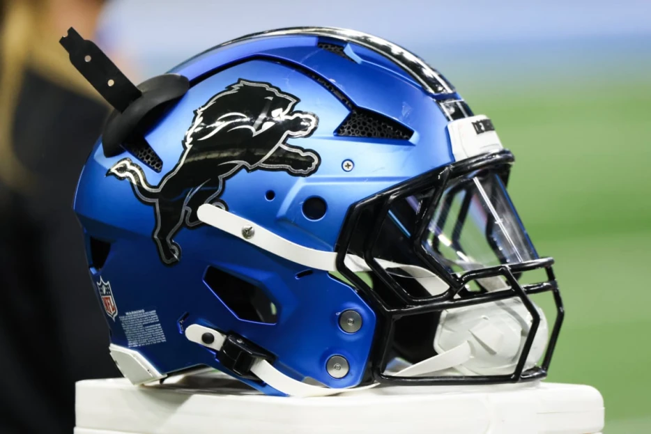 Detroit Lions’ 4x Pro Bowler Unretires, Could Play vs Cowboys
