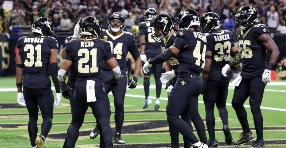 If Saints win/lose vs Dolphins