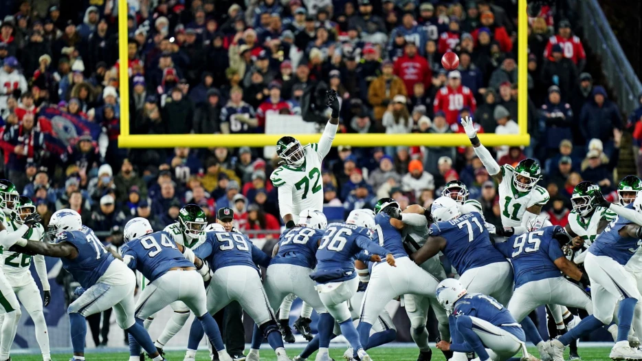 Patriots Rookie Continues Team’s Stunning Turnaround With Huge Award