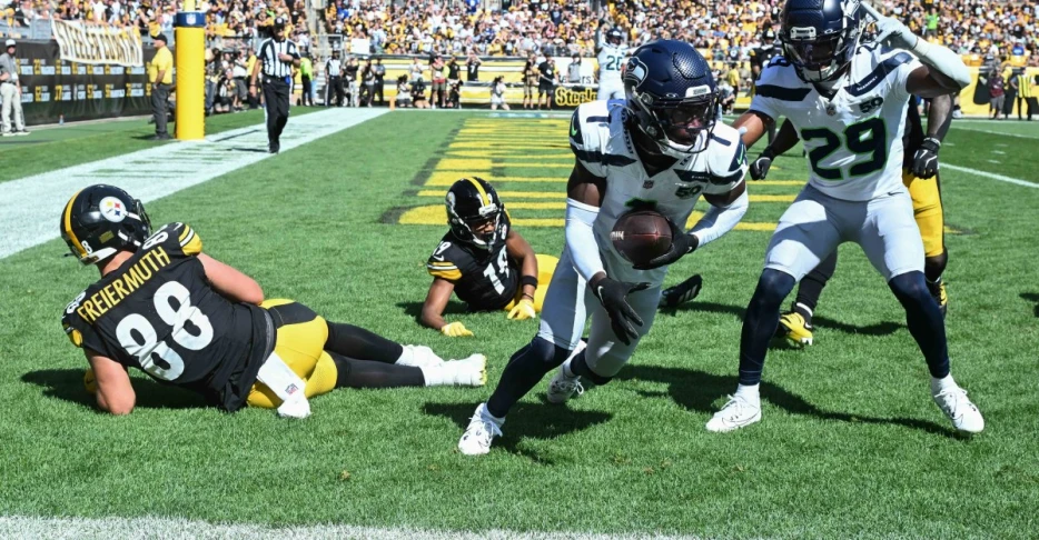 Derion Kendrick returns to old team after Seahawks exit