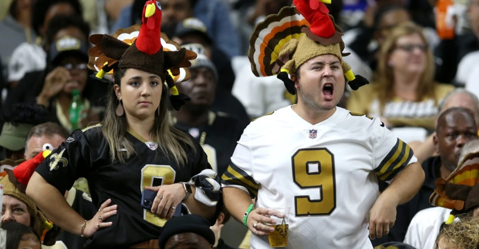 Fleur-de-Links, November 27: A look back at the Saints’ Thanksgiving history