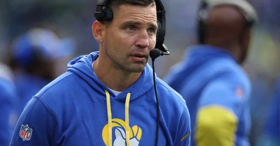 Giants head coaching search: Rams DC Chris Shula a betting favorite