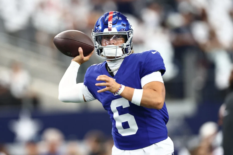 Giants QB Jaxson Dart Clears Concussion Protocol