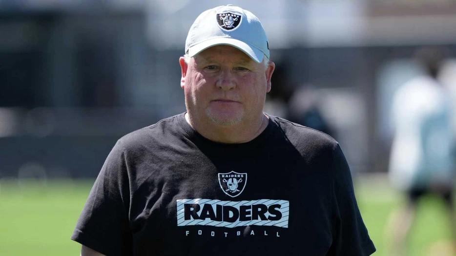 Insider spills wild Chip Kelly blunders before Raiders firing