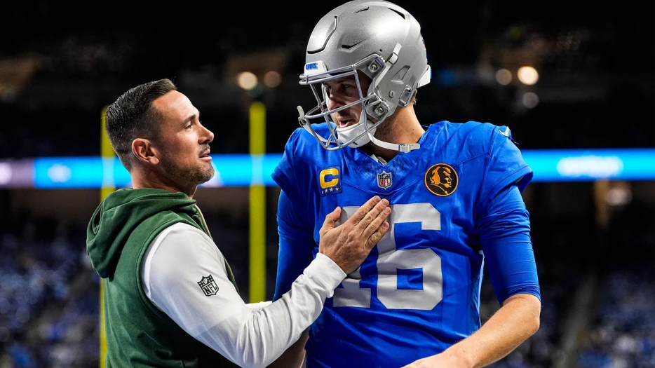 Lions QB Jared Goff posts awful career-first vs. Packers on Thanksgiving