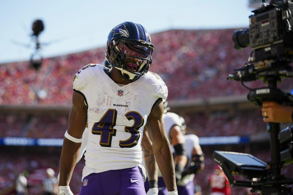 Ravens Announce Four Moves, Place RB Justice Hill On IR