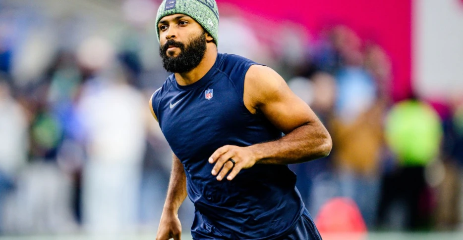 Seahawks safety Julian Love won’t play vs. Vikings