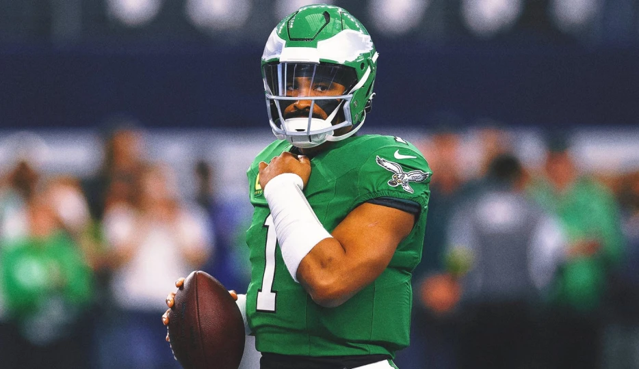 Tom Brady: Don't Panic About Eagles; Packers or Lions Will Win NFC North