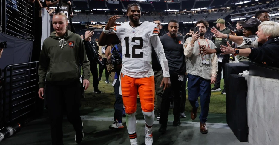 Daily Dawg Chow 11/28: Showdown Sunday with 49ers vs Browns, Shedeur