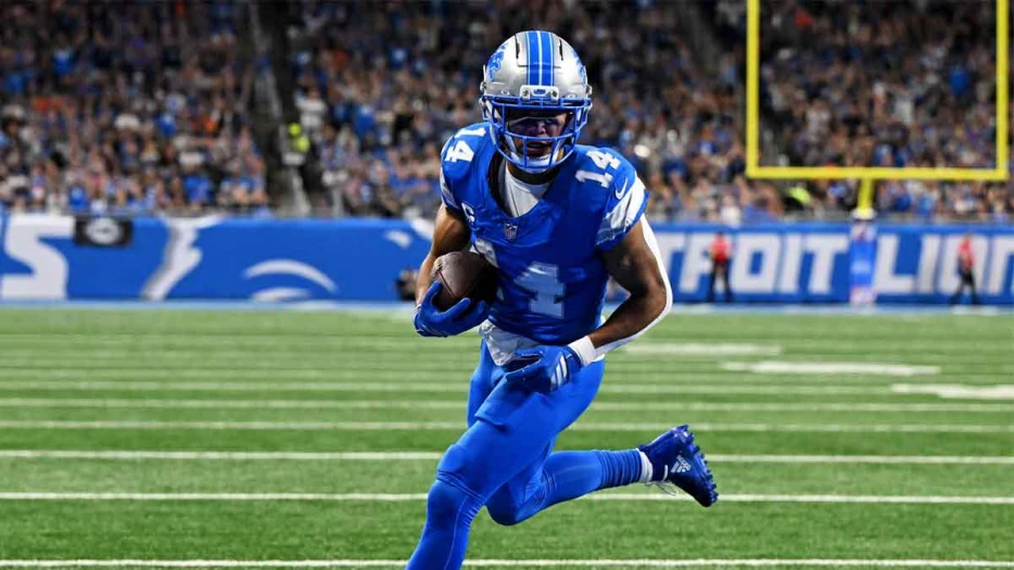 Lions’ Amon-Ra St. Brown dealing with ankle sprain, likely to avoid IR