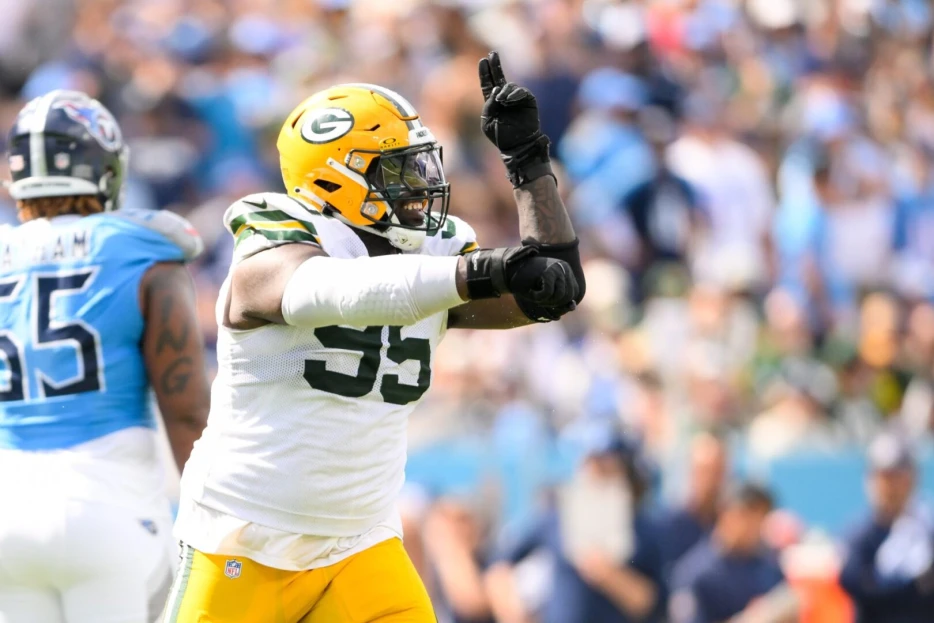 Packers DL Devonte Wyatt Expected To Miss Rest Of Season With Fractured Ankle