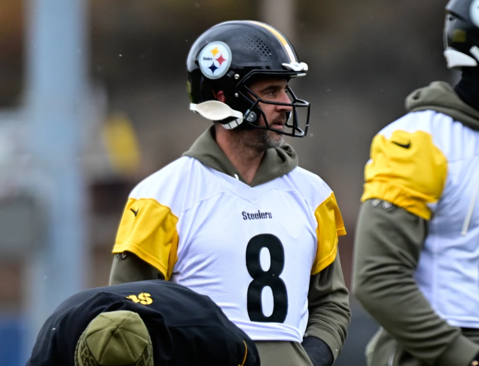 Steelers Sights &amp; Sounds: Aaron Rodgers Tests Injury