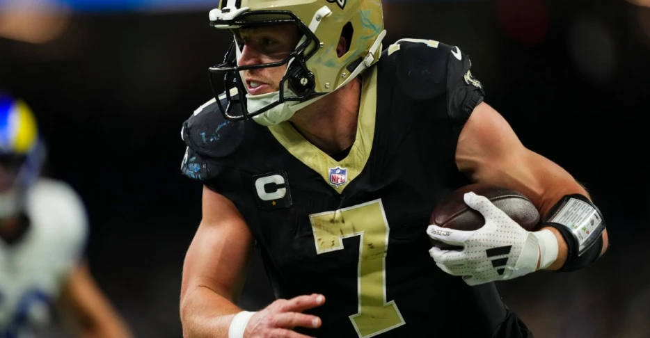 Taysom Hill chosen as the Saints 2025 Ed Block Courage Award Winner