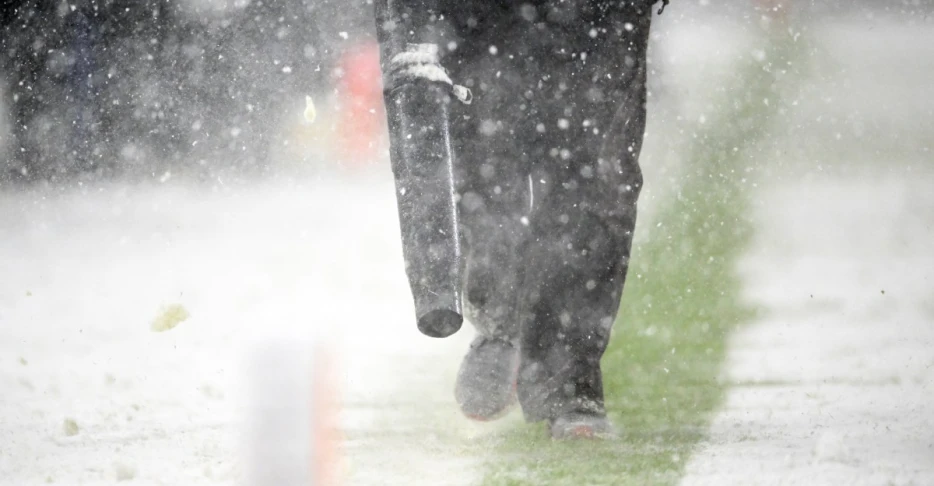 The forecast in Cleveland on Sunday is predicting winds higher than the residential speed limit