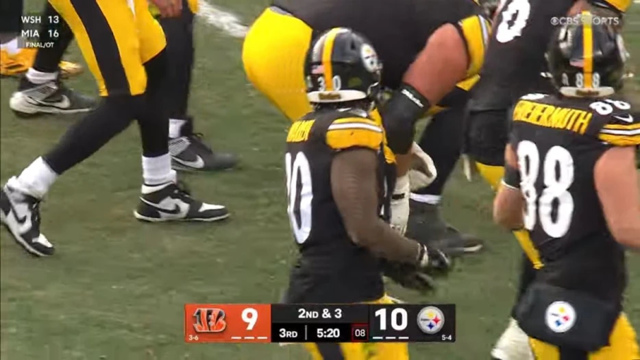 Analyst Thinks Steelers Should ‘Run It 50 Times’ Against ‘Actively Bad’ Bills Run Defense