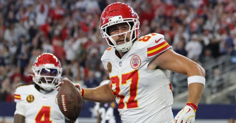 Chiefs-Cowboys snap counts: Vets take lead in short-rest Week 13 loss