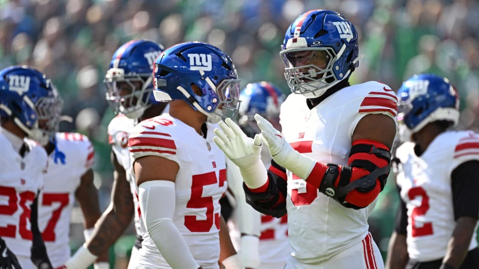 Giants Rule Out Star Defender For ‘Monday Night Football’ Vs. Patriots