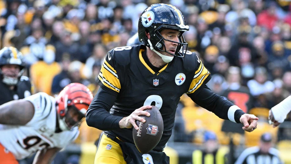 Aaron Rodgers loses key protector to IR ahead of Week 13 vs. Bills