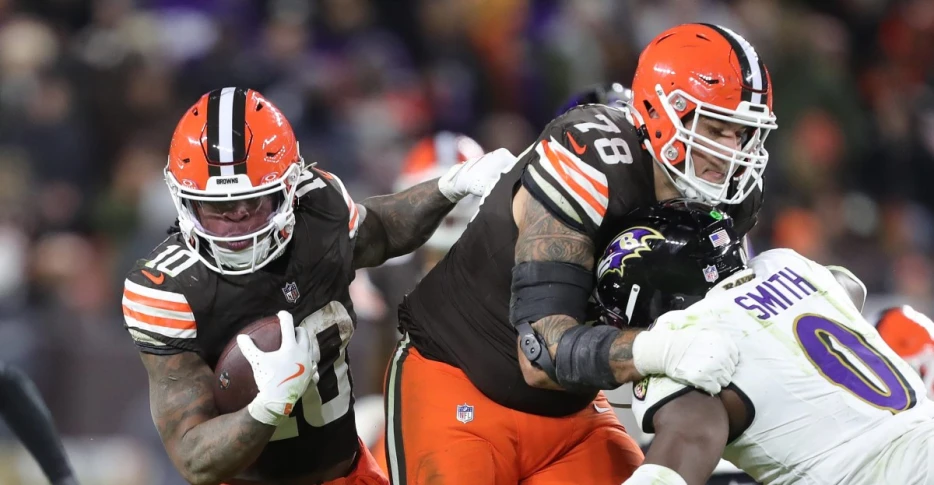 Browns injury: Lose another OLineman vs Niners in Week 13, ruled out with concussion