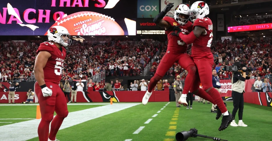 Cardinals-Bucs first half open thread