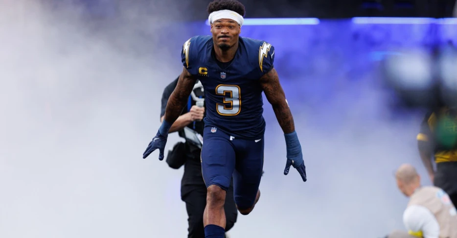 Chargers vs. Raiders: How to watch, game time, TV schedule, streaming, and more