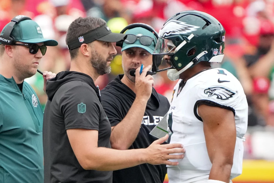 It’s Normal to Overreact and Also Not Panic about the Eagles