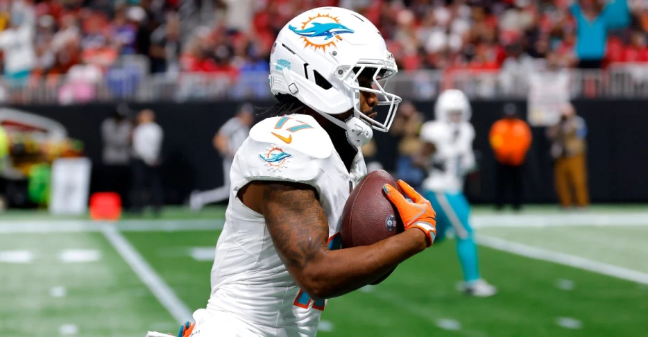 Miami Dolphins Week 13 fan confidence: Bye week leads to drop