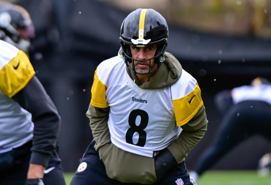 More Details Revealed on Aaron Rodgers’ Wrist Injury