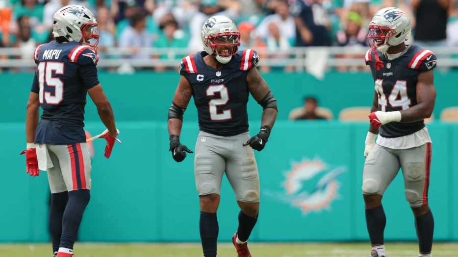 Patriots’ Offseason Addition Harold Landry III Lauds ‘Special Group’