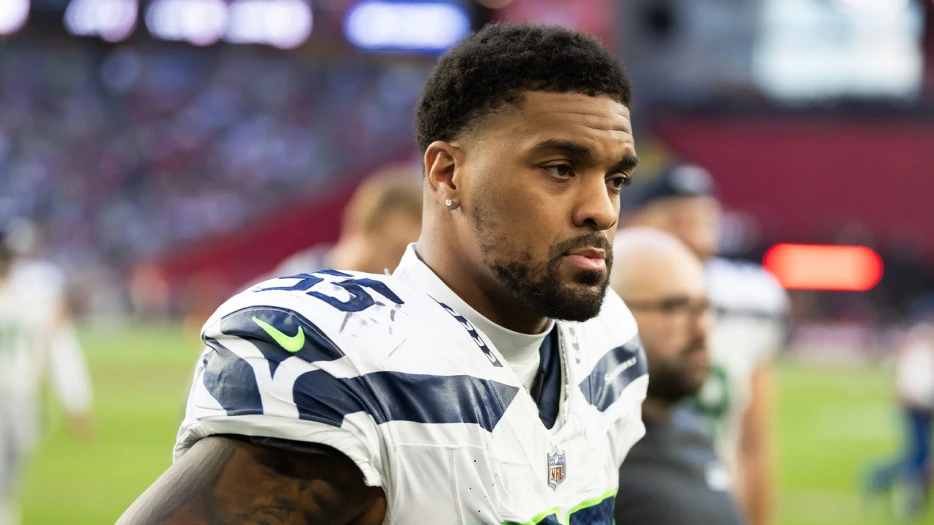 Ravens’ Dre’Mont Jones responds to NFL’s punishment over ‘violent gesture’