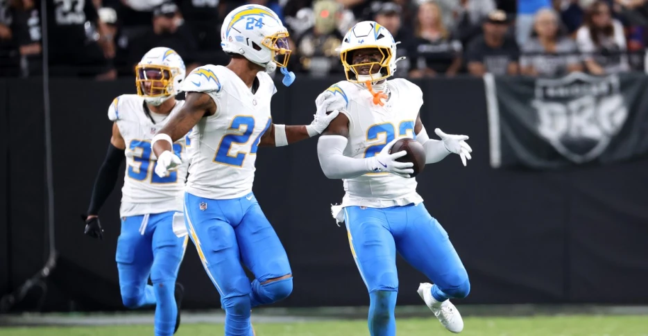 Talk about Raiders vs. Chargers right here with your fellow fans!