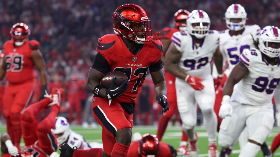 Texans’ Woody Marks suffers foot injury vs. Colts