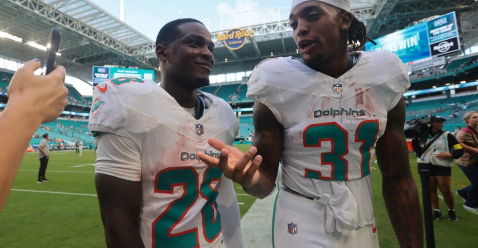 3 Reasons Why – Dolphins squeeze out win over the Saints, continue winning streak
